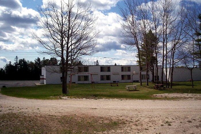 Bayside Hotel (Bayside Inn, The Surf) - Real Estate Listing Photo